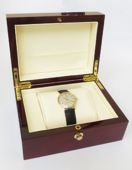 fig 6. Mint Solid 9ct Gold Omega Seamaster De Ville Automatic Mens Watch c1969