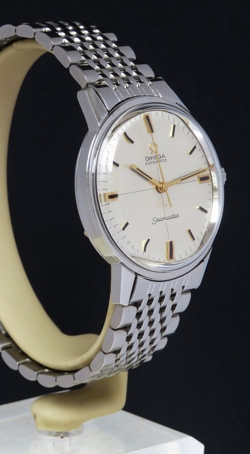 fig 2. Omega Seamaster Automatic With Crosshair Dial Mens Watch c1966