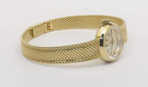 fig 4. Mint Solid 18ct Gold Omega Sapphette c1969 with Boxes and Papers