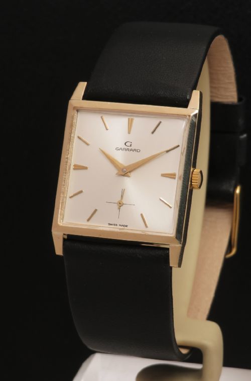 Mint Condition Solid 9ct Gold Garrard C1961