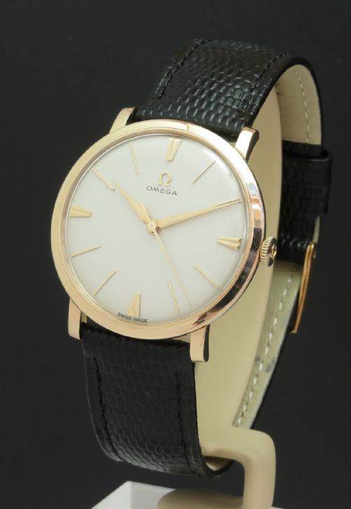Solid 9ct Gold Omega Slimline Calibre 520 C1959