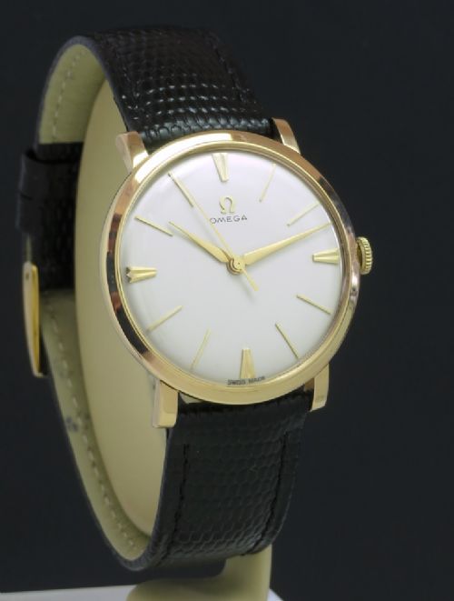 fig 2. Solid 9ct Gold Omega Slimline Calibre 520 c1959