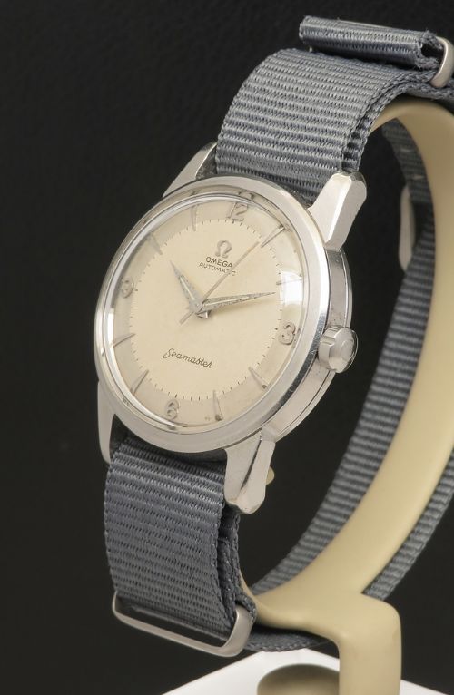 fig 1. Omega Seamaster Auto Calibre 501 Two Tone Explorer Dial 1957