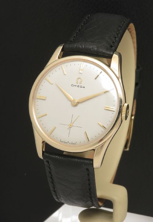 Solid 9ct Gold Omega Calibre 268 C1964