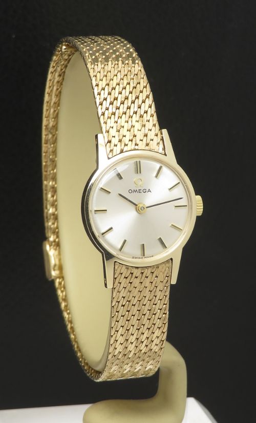 fig 5. Mint with boxes and papers Solid 9ct Gold Ladies Omega Watch c1967