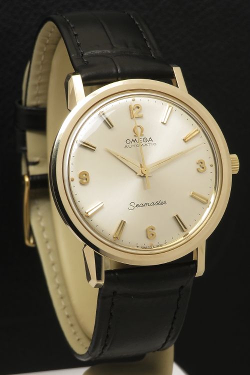 fig 3. Mint Heavy solid 9ct gold Explorer Dial Omega Seamaster Automatic c1964