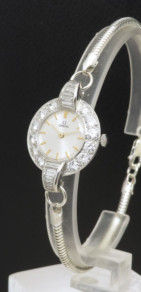 fig 1. Platinum and 3.6cts Diamonds Ladies Omega Cocktail Watch c1949