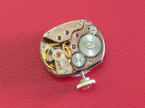 fig 4. Solid 9ct Gold Omega Sapphette Ladies Watch with box c1960