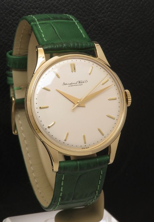 fig 3. Solid 18ct gold International Watch Company IWC calibre 89 c1958