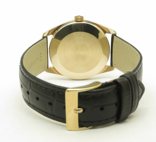 fig 3. Near Mint Solid 9ct gold IWC Calibre 8541b Water Resistant c1969