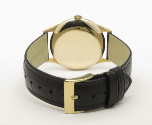 fig 4. Very Rare All Original Solid 14ct Gold International Watch Company calibre 88 c1946