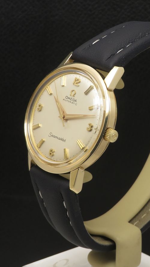 fig 4. Mint Heavy solid 9ct gold Explorer Dial Omega Seamaster Automatic c1966