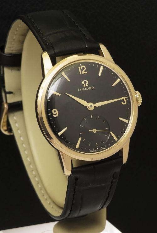 fig 4. Very Rare Museum Quality Gold Filled Black Dial Omega 267 Boxes Papers Buckle