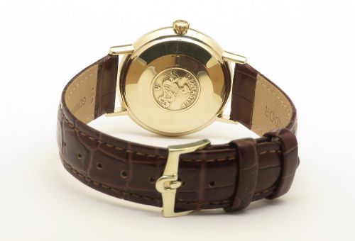 fig 4. Solid 9ct Gold Omega Seamaster Deville with Box, Papers and 9ct Omega buckle 1967