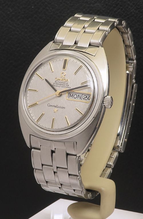 fig 3. Near Mint All Original Omega Constellation Daydate Chronometer c1969