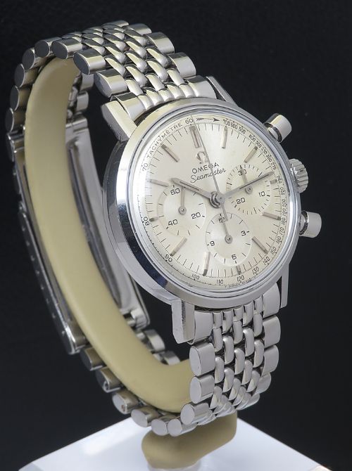 fig 4. Superb Original Omega Seamaster Cal 321 Chronograph With Box From 1967