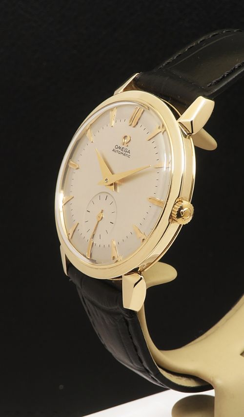 fig 4. Rare Solid 14ct Gold Omega Tresor Bumper Automatic Two Tone Dial c1953