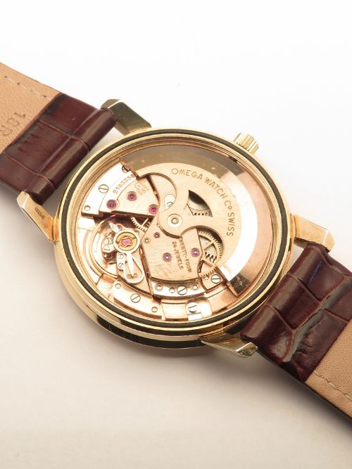 fig 5. Mint Heavy solid 9ct gold Explorer Dial Omega Seamaster Automatic c1964