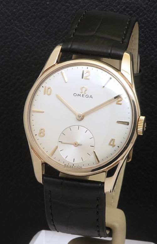 MINT ORIGINAL EXPLORER DIAL SOLID 9CT GOLD OMEGA CLASSIC CALIBRE 268 FROM 1961