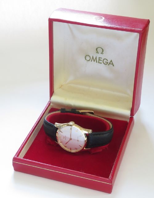 MINT ORIGINAL SOLID 9CT GOLD OMEGA CALIBRE 269 WITH BOX FROM 1964 - ADDITIONAL PHOTO 6