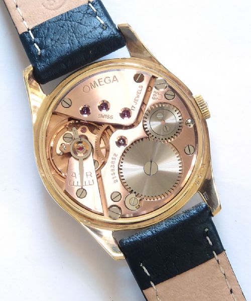 MINT ORIGINAL SOLID 9CT GOLD OMEGA CALIBRE 269 WITH BOX FROM 1964 - ADDITIONAL PHOTO 8