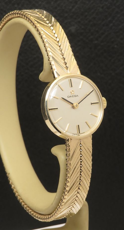 fig 3. Mint Unworn Solid 9ct Gold Omega Ladies Watch With Box From 1966