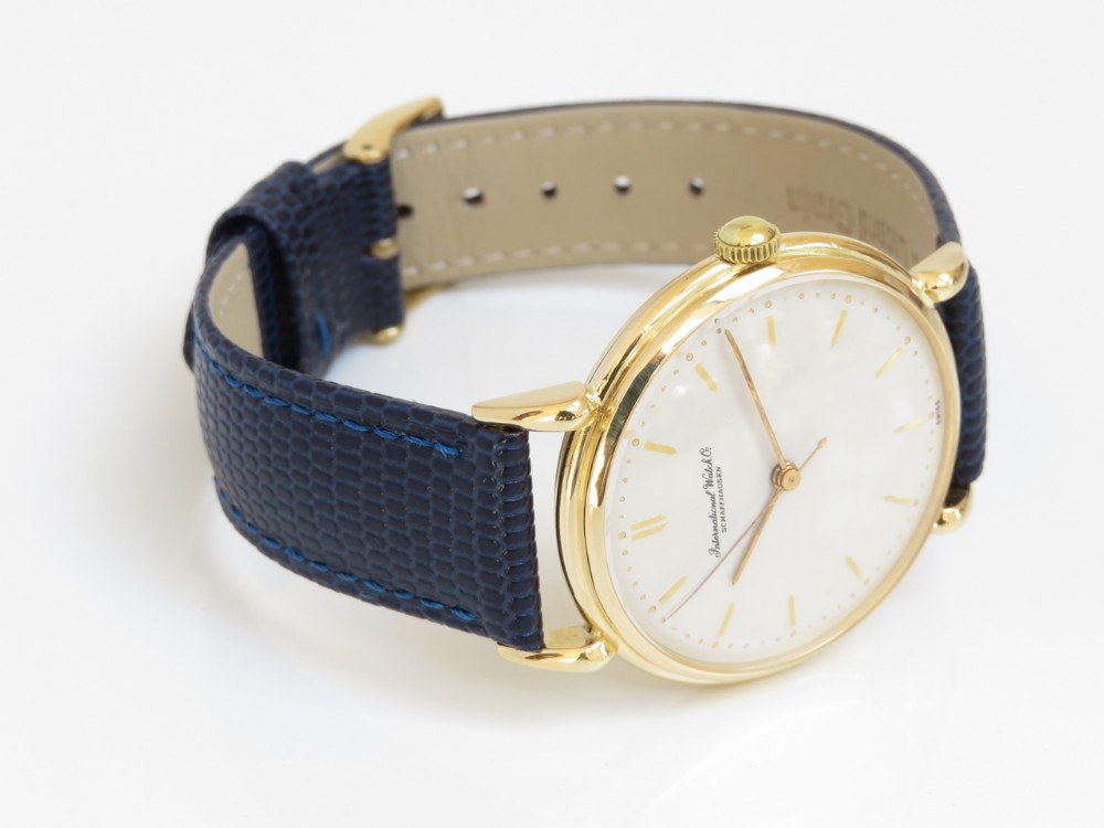 STUNNING SOLID 18CT GOLD OVERSIZE INTERNATIONAL WATCH COMPANY (IWC) MENS VINTAGE WATCH C1948