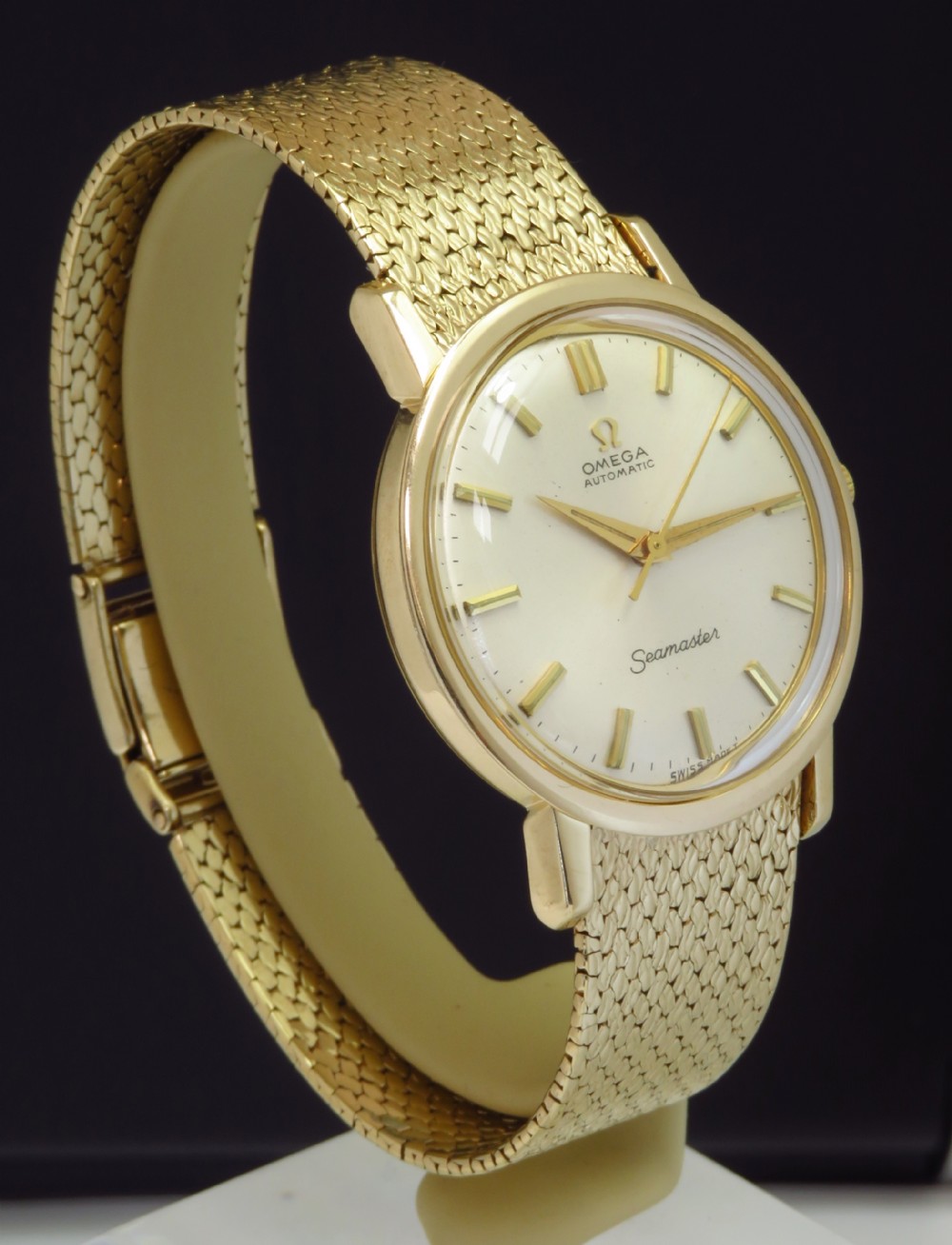 ORIGNAL SOLID 9CT GOLD OMEGA SEAMASTER AUTOMATIC CALIBRE 552 MENS VINTAGE WATCH WITH BOX AND PAPERWORK C1966