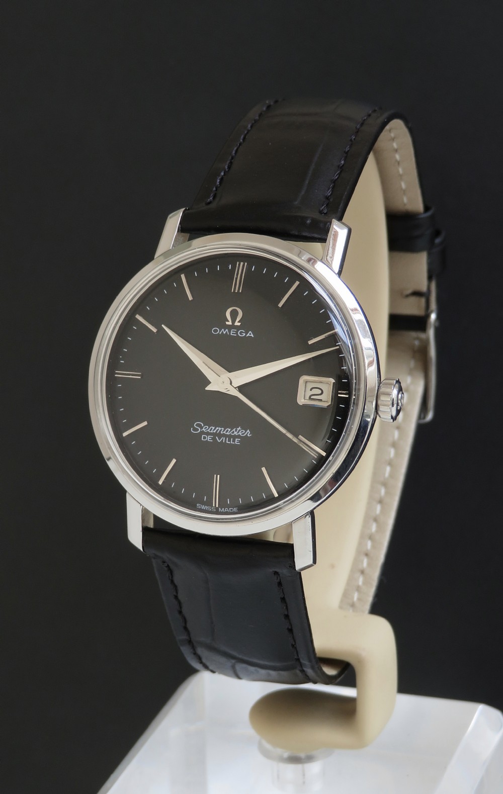 OMEGA SEAMASTER DE VILLE CALENDAR AUTOMATIC MENS VINTAGE WATCH C1963 