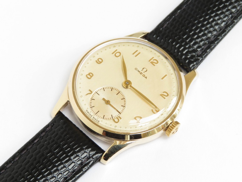 INCREDIBLE ORIGINAL SOLID 9CT OMEGA 30T2 MENS VINTAGE WATCH C1947