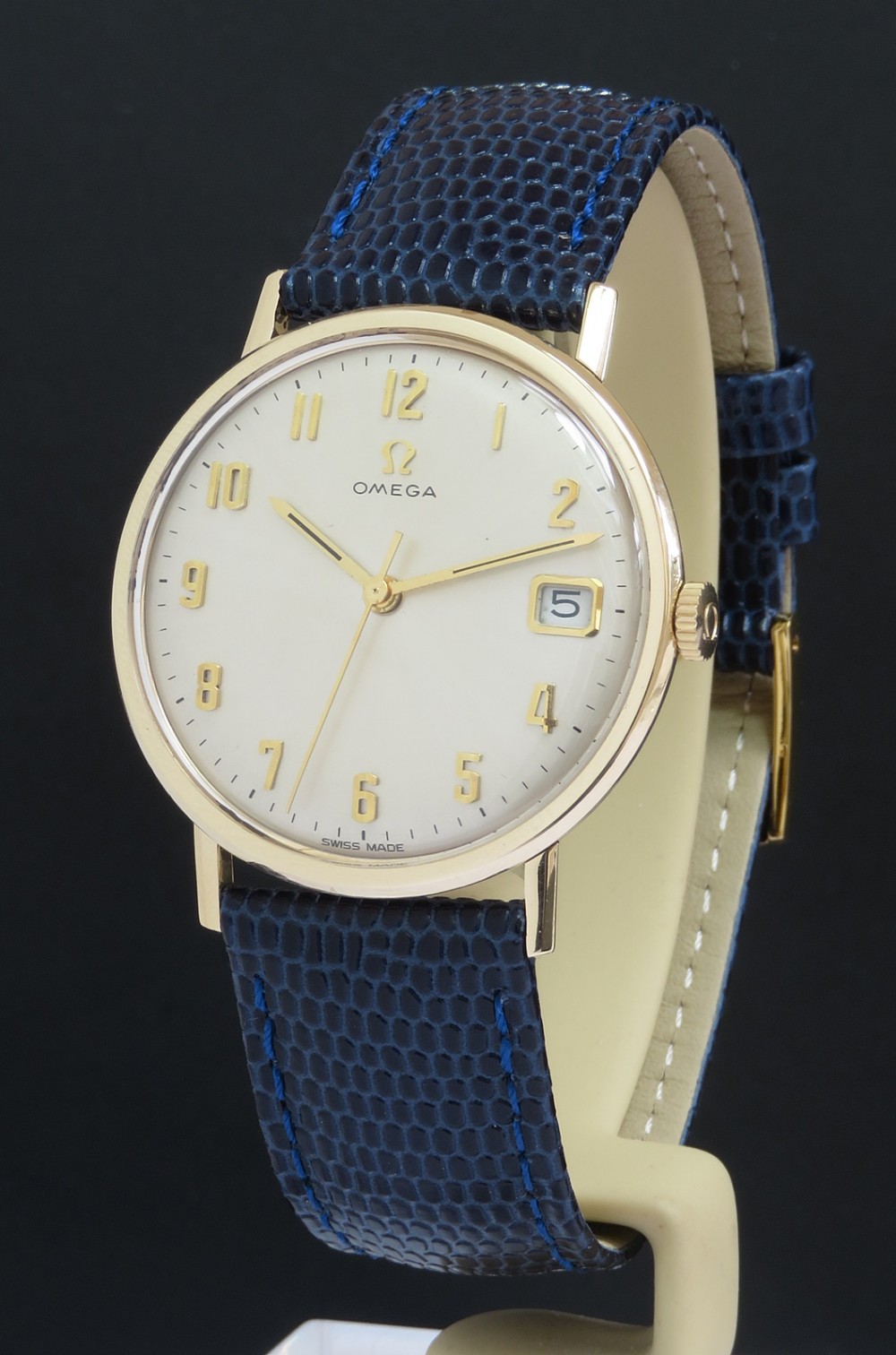 Rare Omega Solid 9ct Gold Calendar c1966