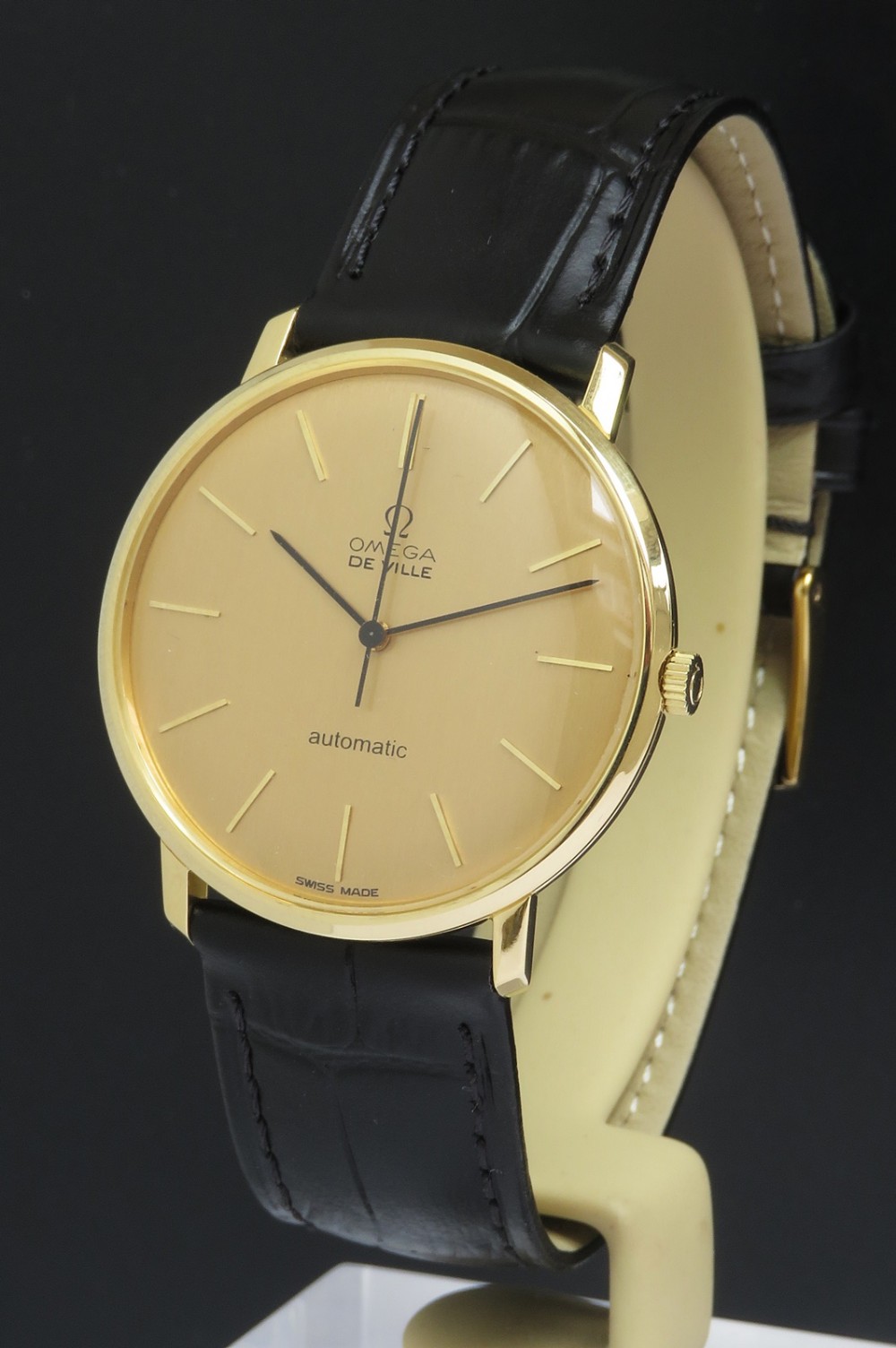 Solid 18ct Omega De Ville Deluxe Automatic c1966