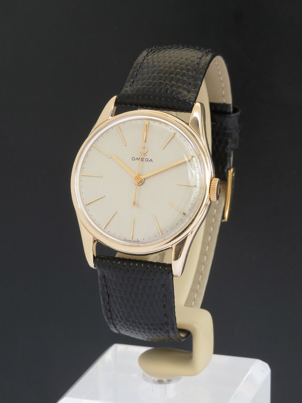 Solid 9ct Gold Omega 30T2 Calibre 286 c1966