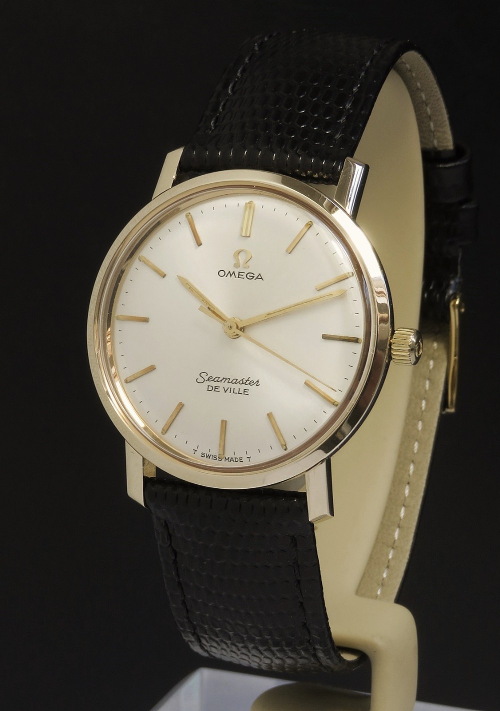 Solid 9ct Gold Omega Semaster De Ville c1966