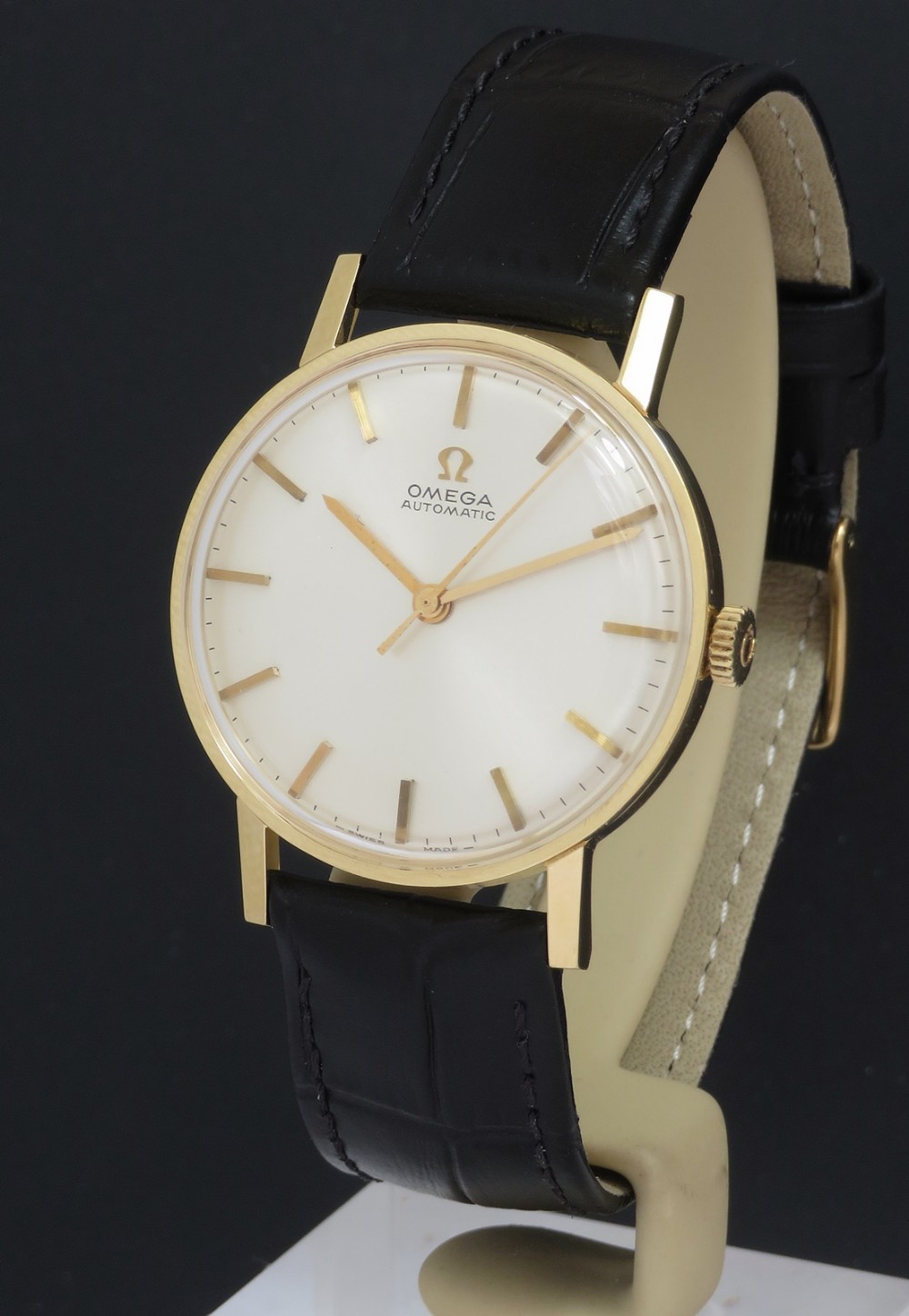 Mint Original Solid 18ct Omega Automatic Mid Size c1962
