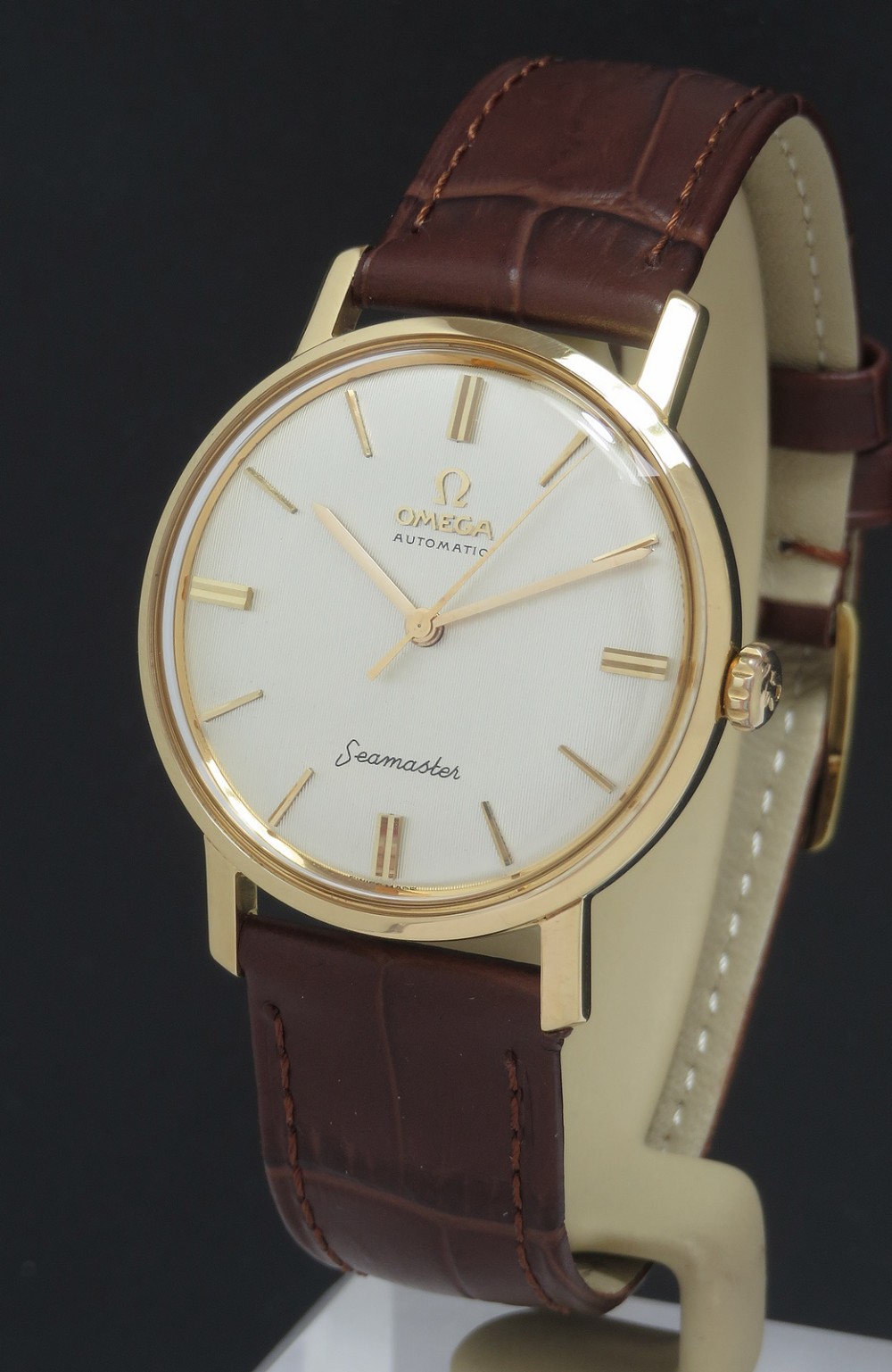 Mint Solid 18ct Omega Seamaster Automatic c1963