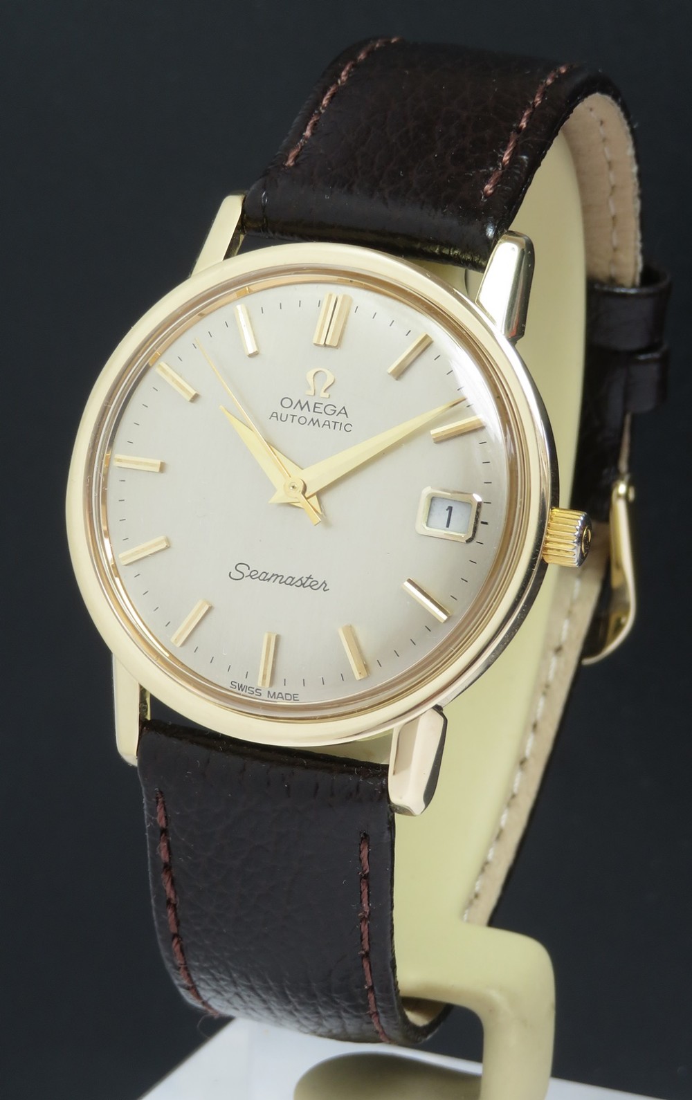Solid 9ct Gold Omega Semaster Automatic c1966