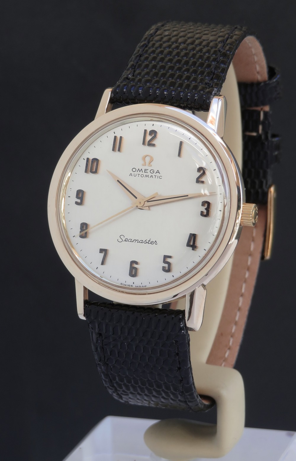 Solid 9ct Gold Omega Seamaster Automatic c1963