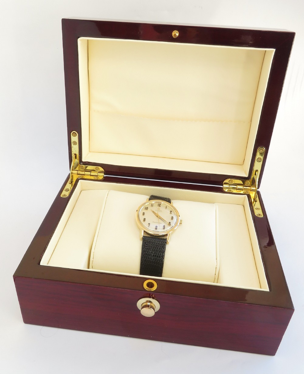 Solid 9ct Gold Omega Seamaster Automatic c1963 View VII