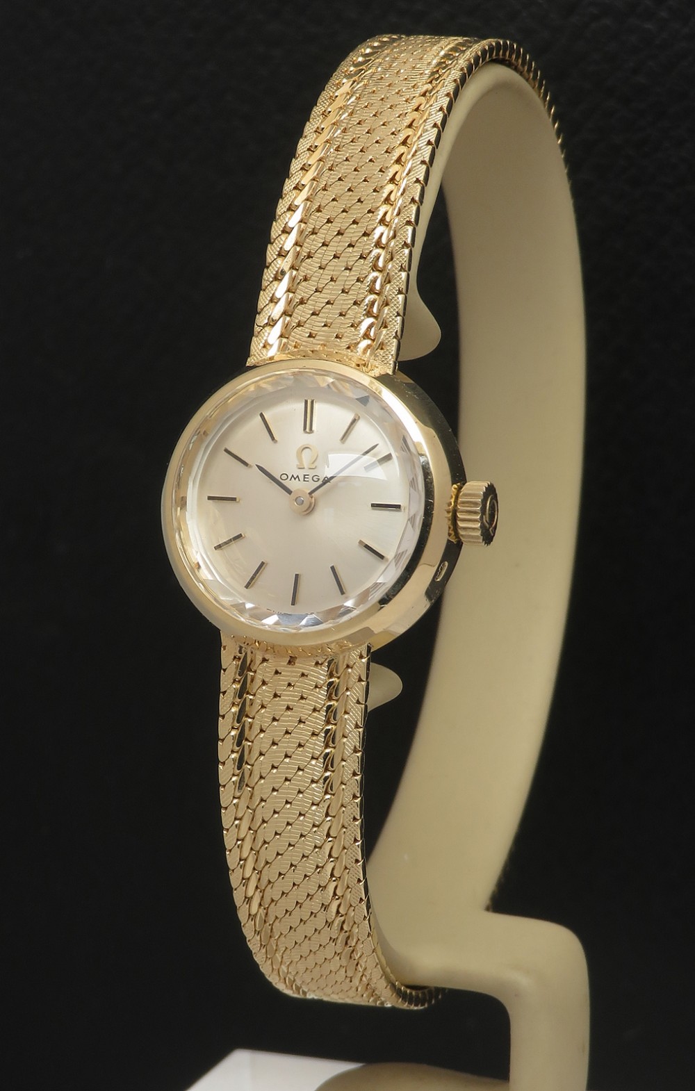 Mint Solid 18ct Gold Omega Sapphette c1969 with Boxes and Papers