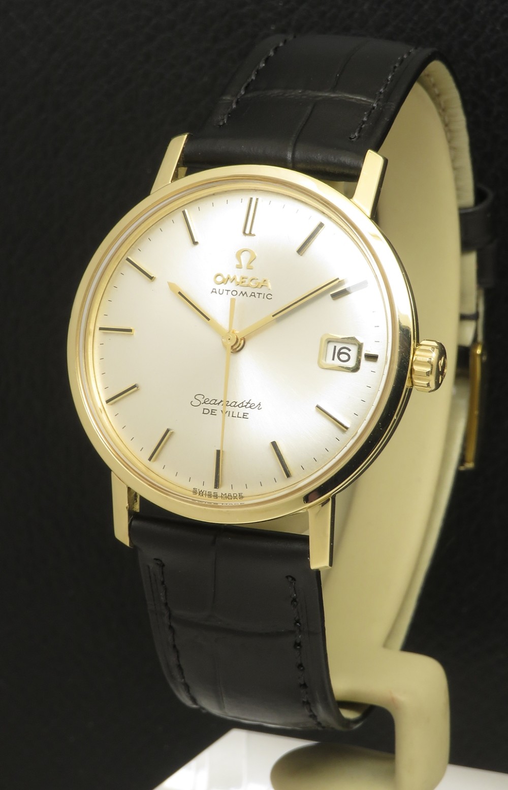 Mint all original solid 18ct gold Omega Seamaster Deville 1961