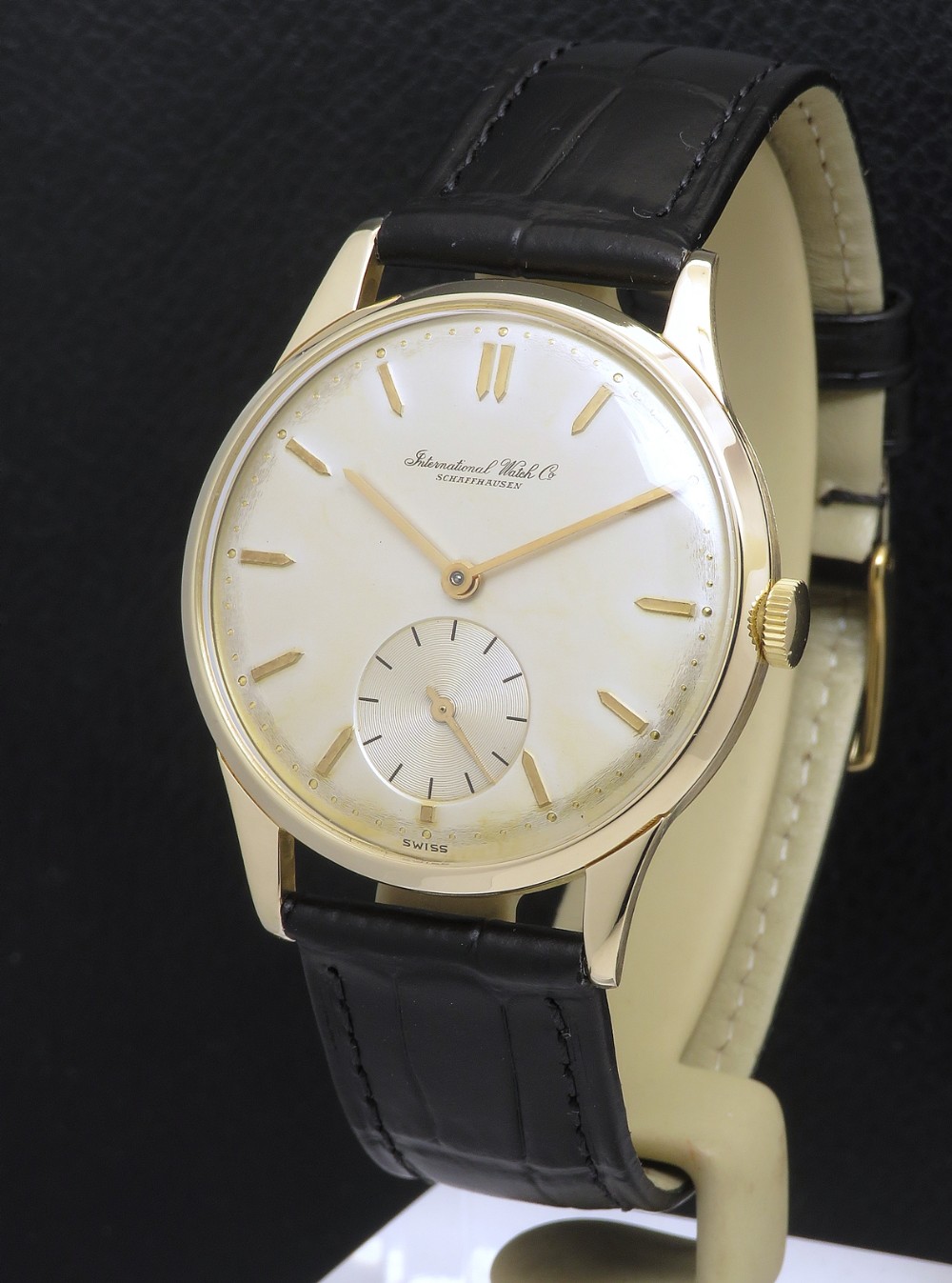 Very Rare All Original Solid 14ct Gold International Watch Company calibre 88 c1946