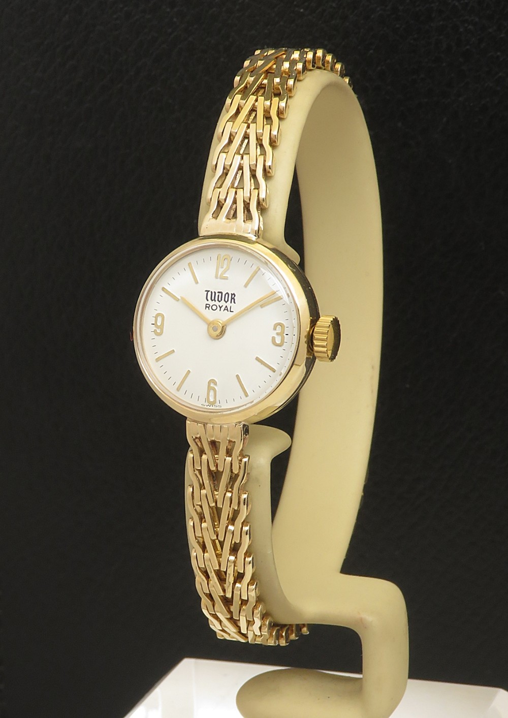 Mint with box Solid 9ct Gold Rolex Tudor Royal Ladies Watch c1965