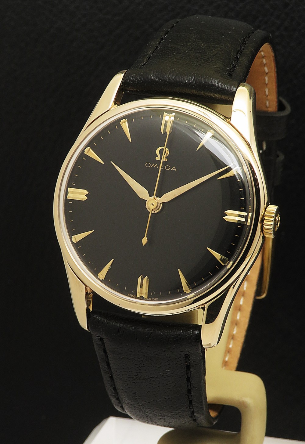 Solid 9ct Gold Classic Black Dial Omega Calibre 285 from 1959