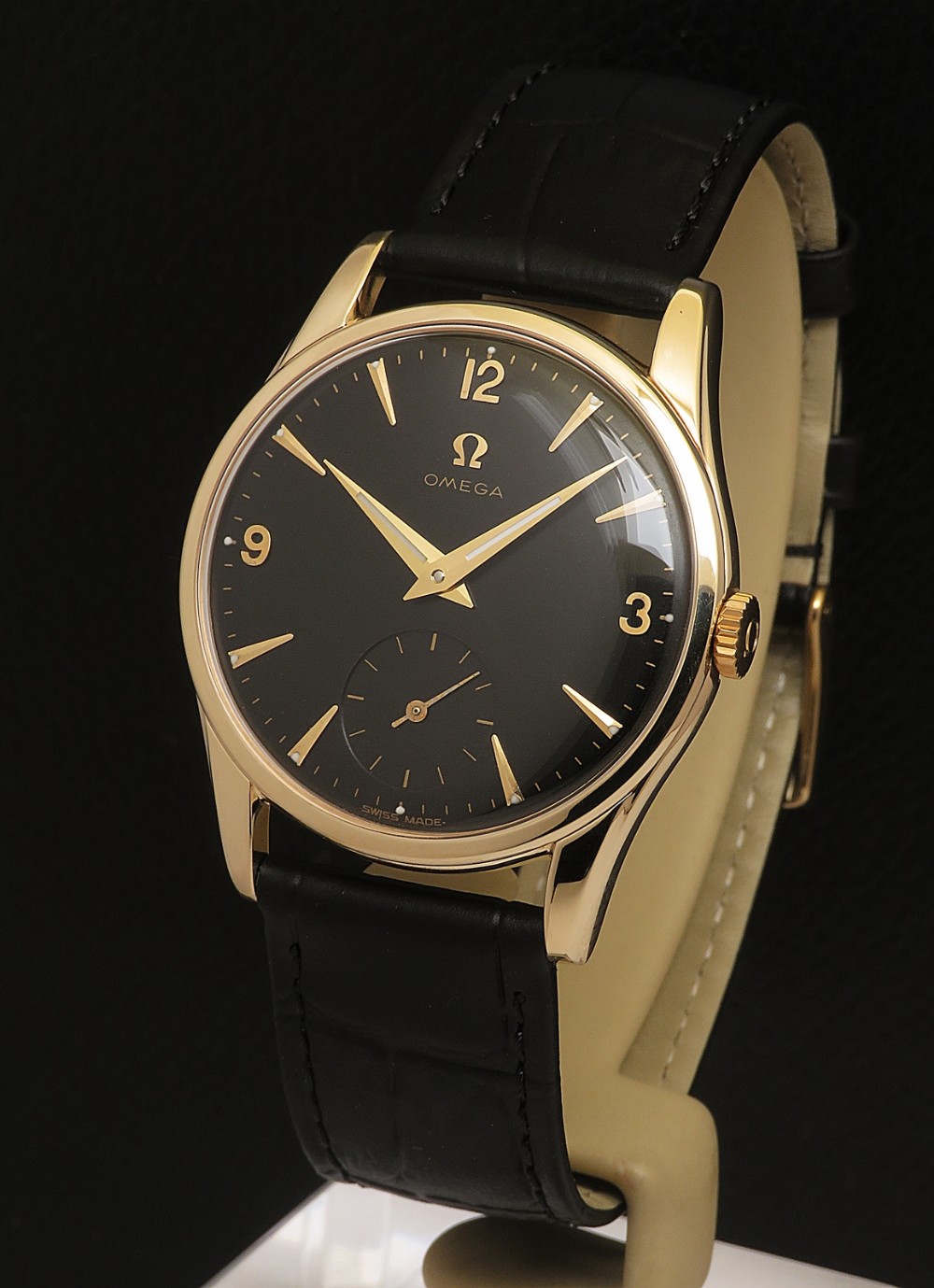 Solid 9ct Gold Classic Explorer Dial Omega Calibre 269 From 1963