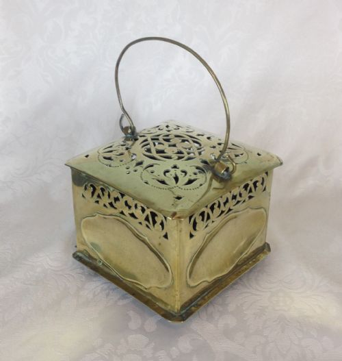 fig 1. Ornate 18thC Dutch Brass Pierced Carriage Foot Warmer c.1750 Unusual Rare Square Shape