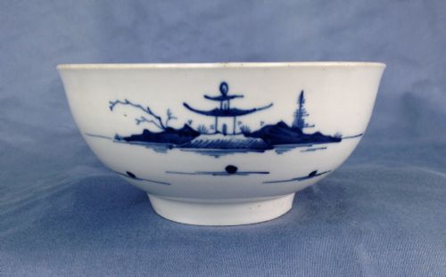 Early First Period Worcester Blue & White Cannon Ball Transfer Pattern 5 3/4" Slop Waste Bowl