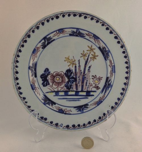 fig 1. Pretty Mid C18th Polychrome English Delft 9