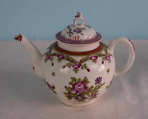 fig 1. Stunning Lowestoft Porcelain Teapot 18th Century Floral Enamels Matched Cover c.1775