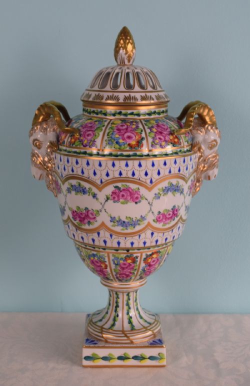 Stunning Large Carl Thieme Dresden Pot Pourri Vase Ram's Head Handles C. 1903 Urn Porcelain